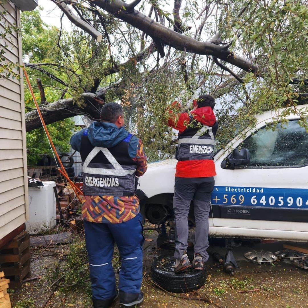 MUNICIPIO DE PUCÓN ENTREGÓ BALANCE POR SISTEMA FRONTAL QUE AFECTÓ A LA COMUNA LACUSTRE – Website de la Municipalidad de Pucón