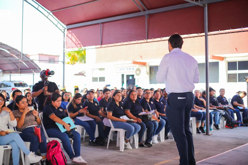 Refrenda Alcalde Carlos Peña Ortiz compromiso con la educación – Administración Municipal Reynosa 2021-2024