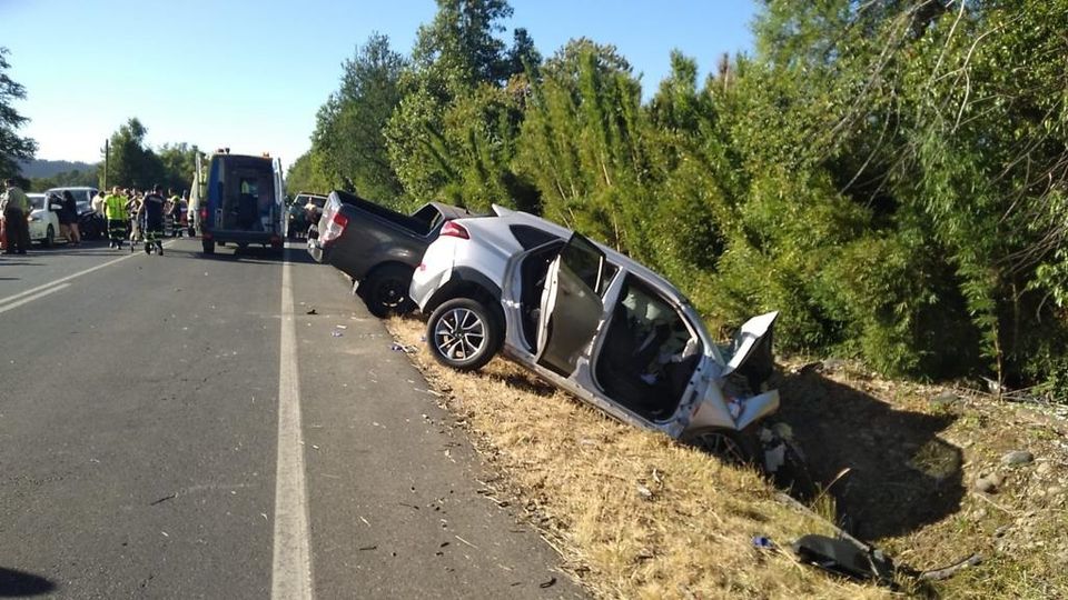 ALCALDES DE VILLARRICA Y PUCÓN SOLICITAN CON URGENCIA LA DOBLE VIA SIN PEAJE PARA EVITAR MÁS MUERTES – Website de la Municipalidad de Pucón