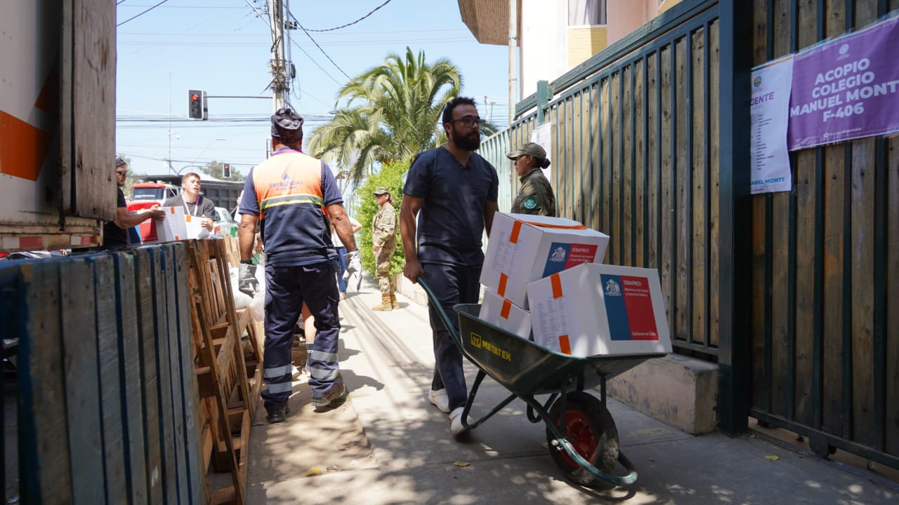 SOLIDARIDAD COLECTIVA: MUNICIPIOS Y EMPRESAS APOYAN A LAS FAMILIAS DE VILLA ALEMANA AFECTADAS POR LA EMERGENCIA