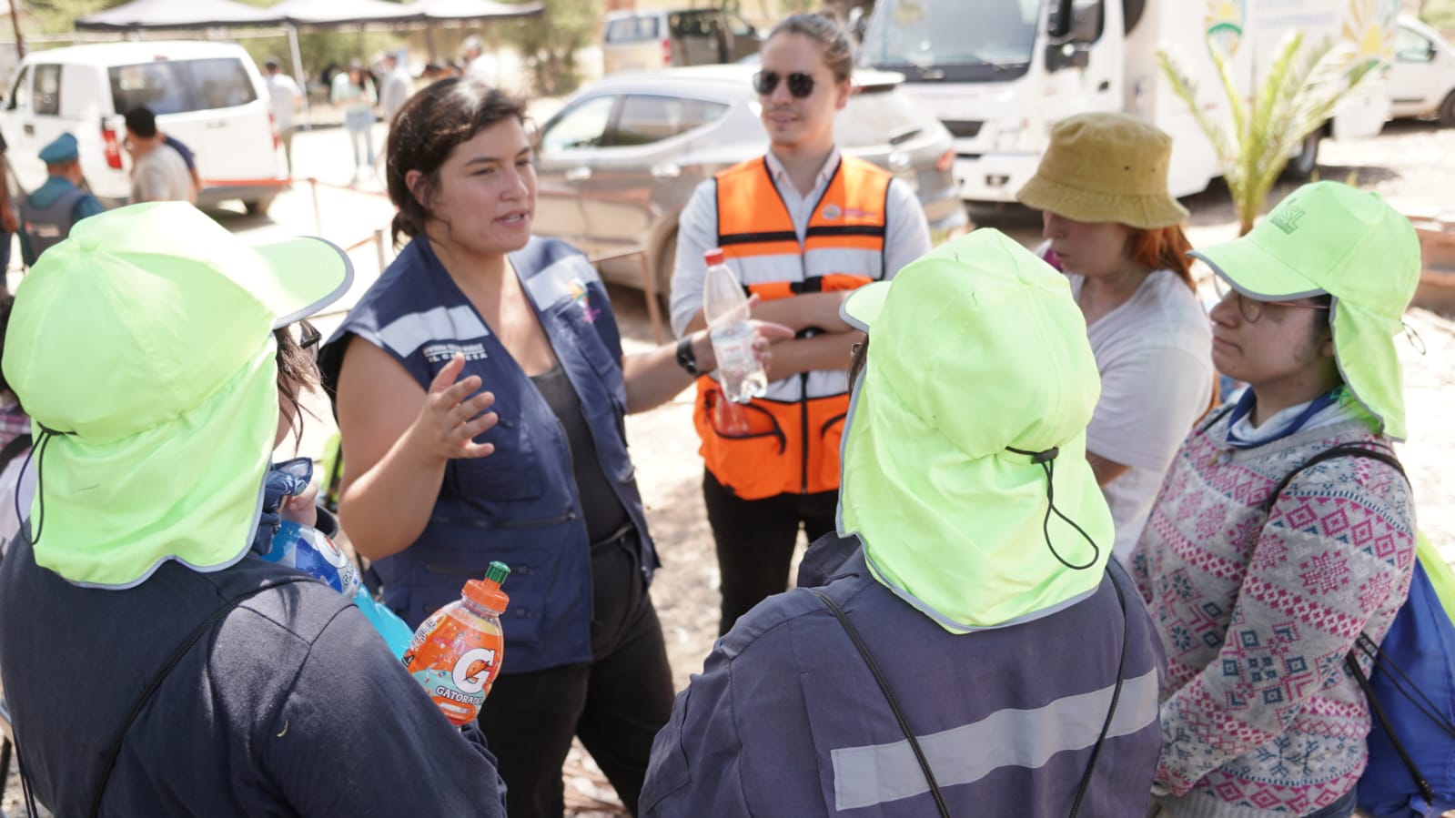 VECINOS Y VECINAS DE VILLA ALEMANA SE UNEN EN UN VOLUNTARIADO PARA APOYAR A LAS FAMILIAS DE PUEBLOS RURALES TRAS GRAN INCENDIO